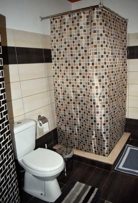 Giannoylas Hoyse{Pigadi Ágios Matthaíos Exterior foto